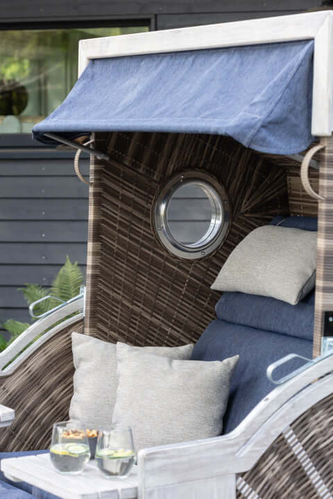 Strandkorb Trendy PURE Seaside XL Bullaugen PE white kubu Dessin 504 - Strandkorb Fachhandel Prieß