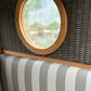 Sylter Gosch-Lounge mit Bullaugen aus Teakholz Design 981