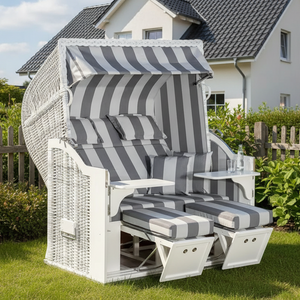Strandkorb Sonnenpartner Classic 8106 white-washed PE-Geflecht mit grau-weißem Dessin 121, verstellbar, 2-Sitzer im Garten vor Haus