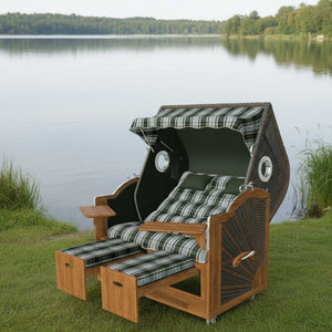Strandkorb am See