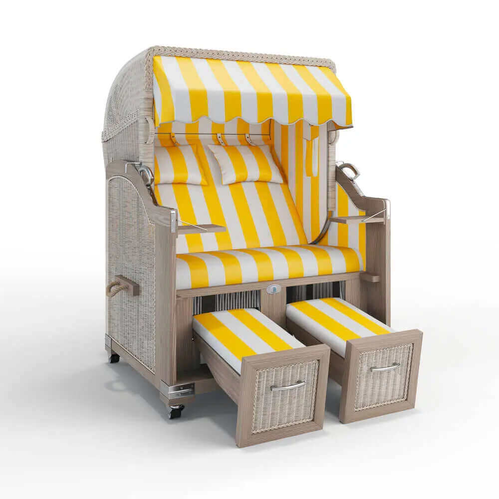 Strandkorb Landhaus Sylt Teak Vintage 120 cm, Rattangeflecht white washed, PVC-Stoff abwaschbar, Dessin gelb weiss 40001 - Strandkorb Fachhandel Prieß