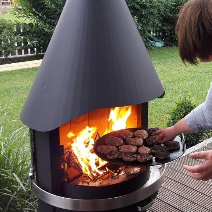 HERMAPRO Gartenkamin Vario 80 oder 70, Edelstahl gesteppt Haube - Strandkorb Prieß